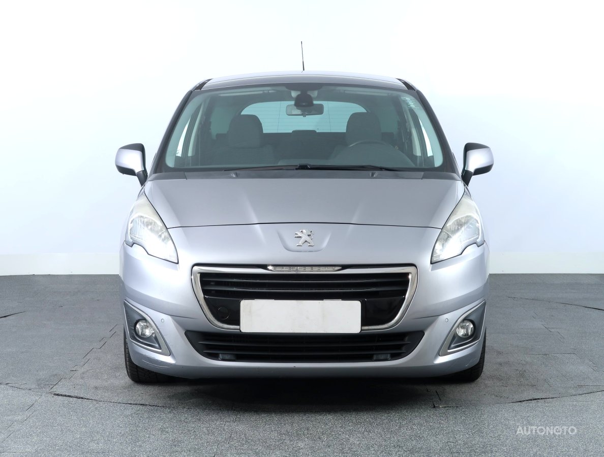 Peugeot 5008, 2017 - pohled č. 2