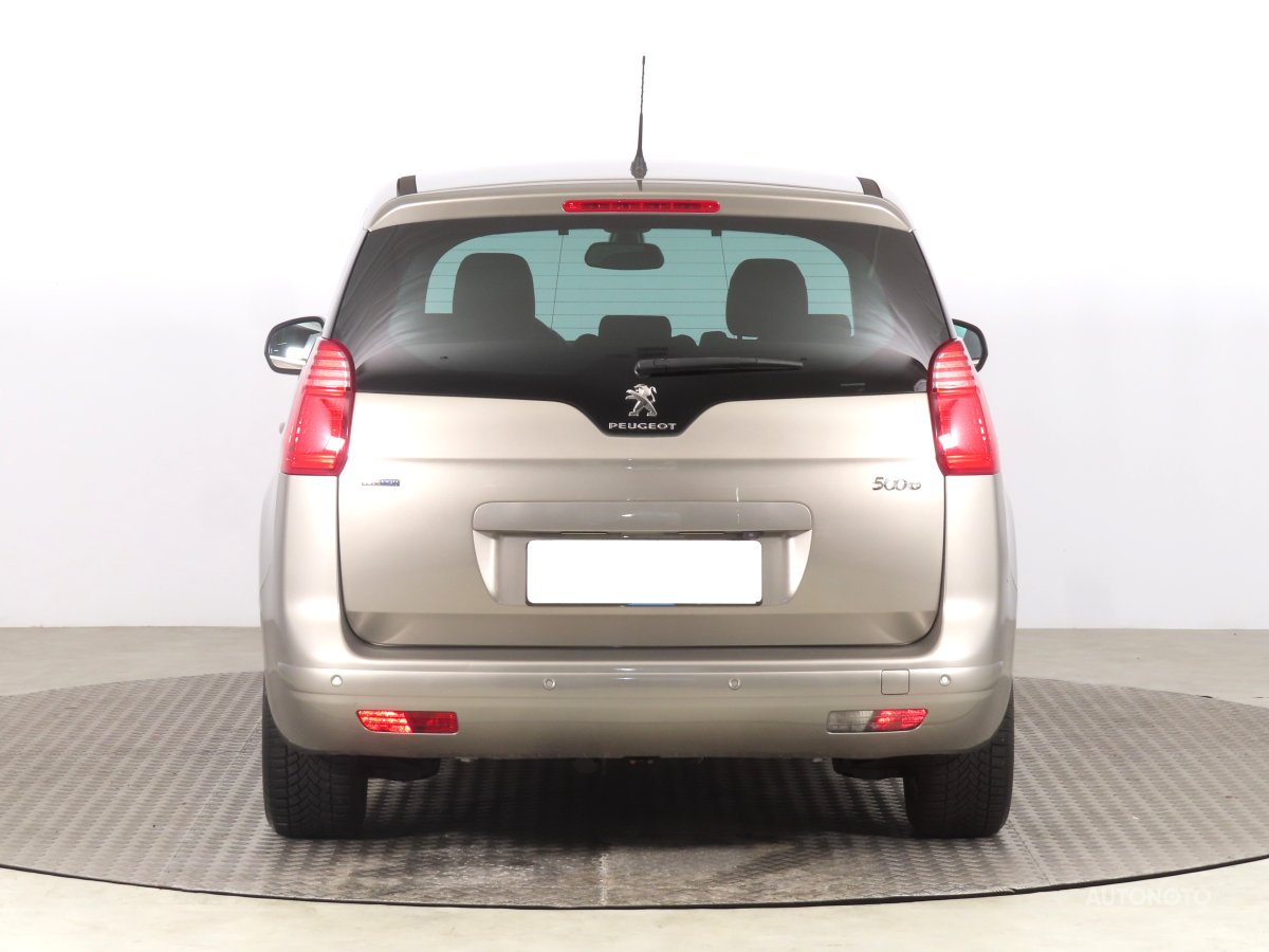 Peugeot 5008, 2016 - pohled č. 2
