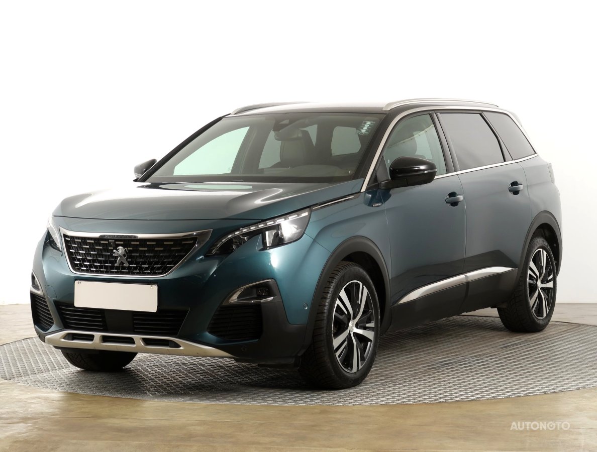 Peugeot 5008, 2019 - pohled č. 3