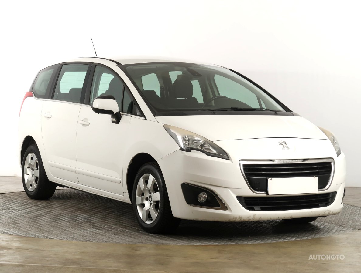 Peugeot 5008, 2015 - celkový pohled