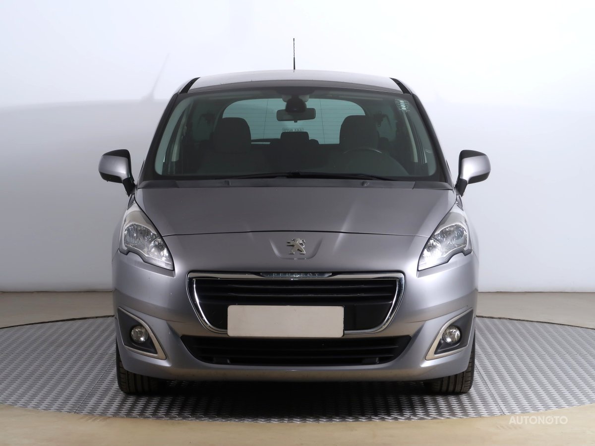 Peugeot 5008, 2016 - pohled č. 2