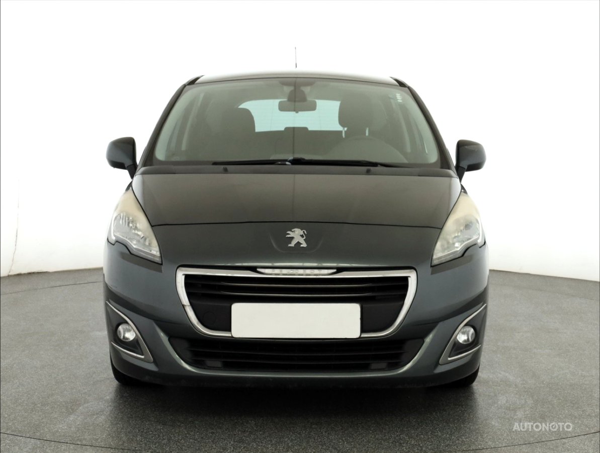 Peugeot 5008, 2015 - pohled č. 2