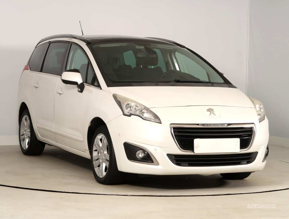 Peugeot 5008, 2014 - celkový pohled