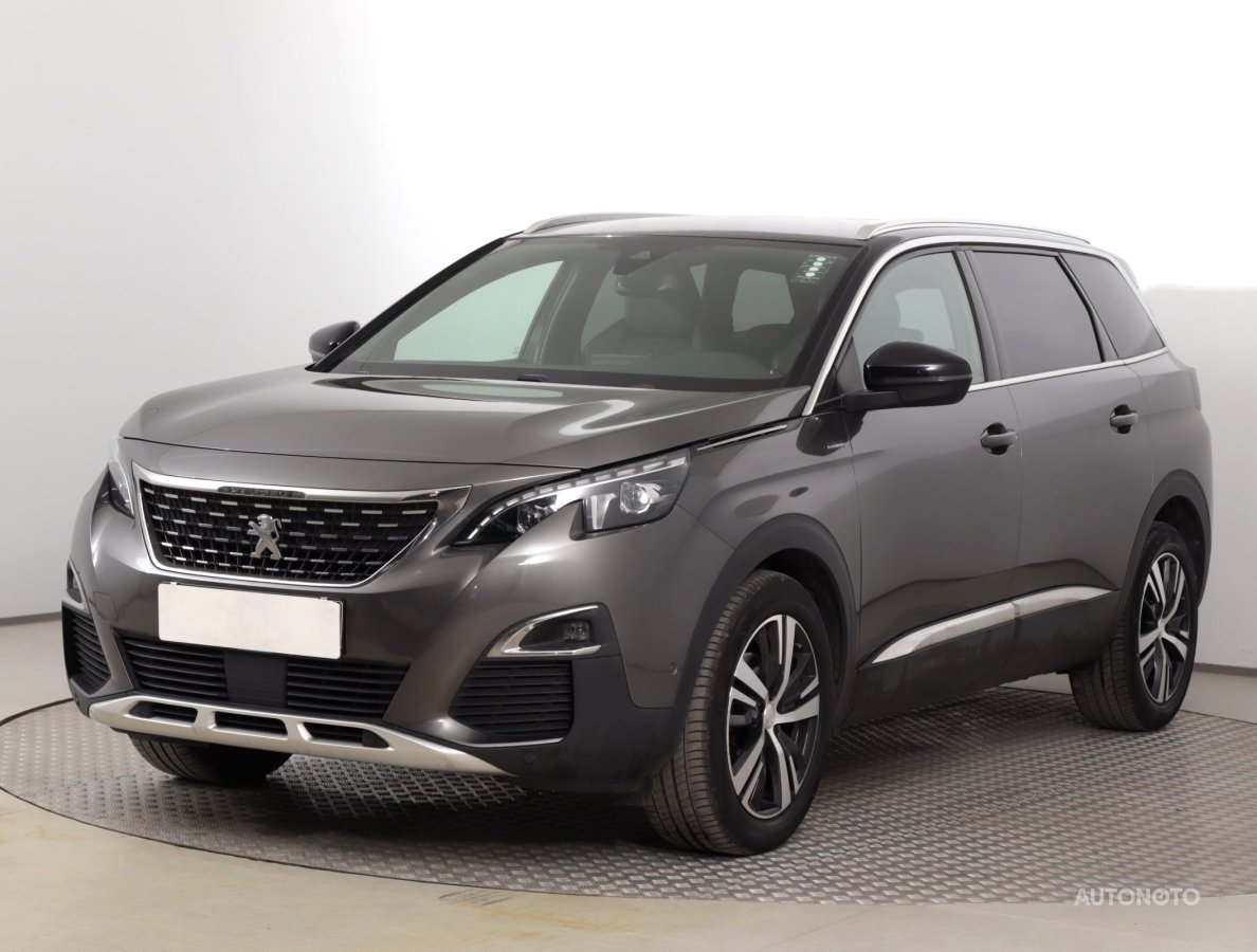 Peugeot 5008, 2019 - pohled č. 3