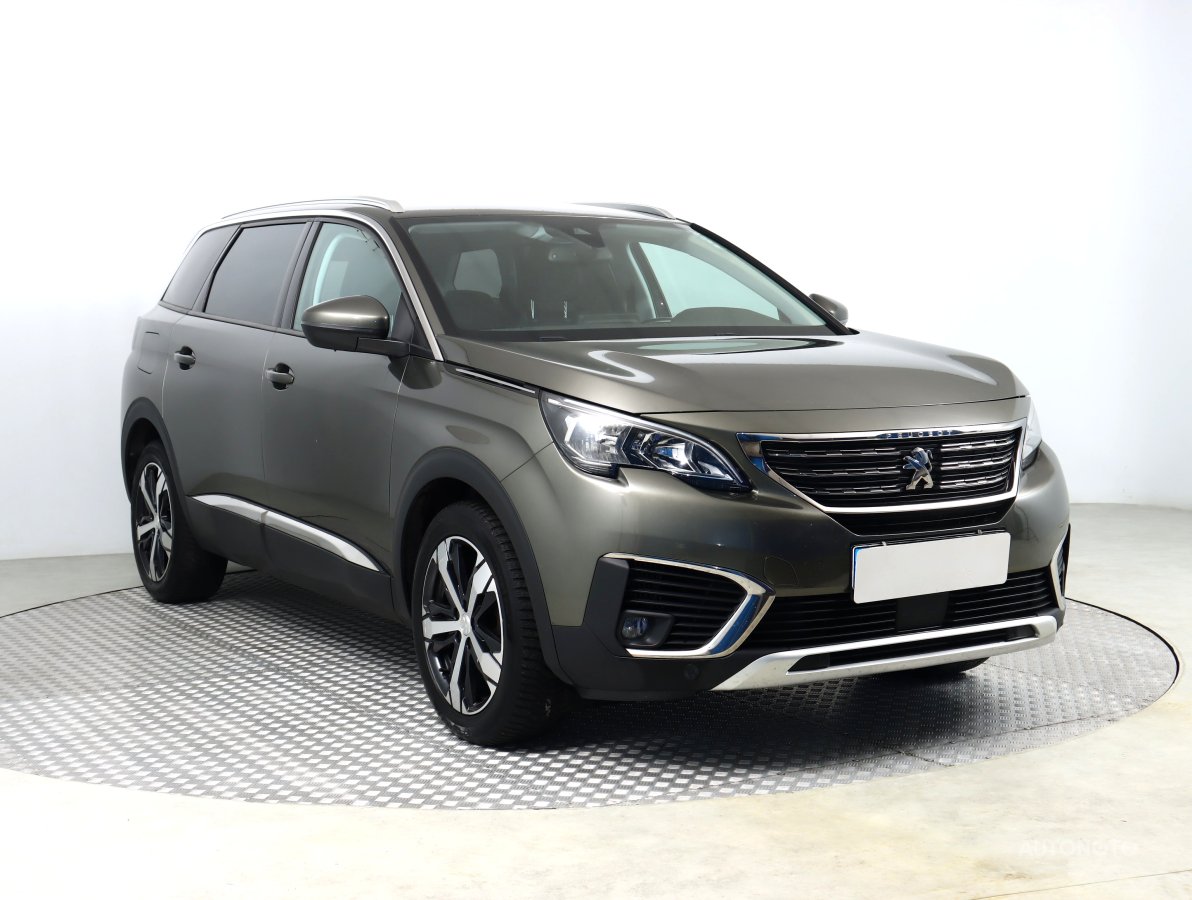 Peugeot 5008, 2018 - celkový pohled