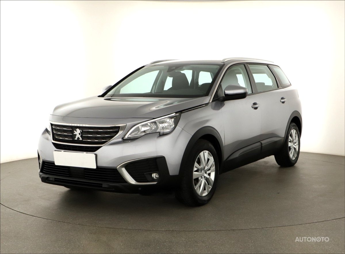 Peugeot 5008, 2018 - pohled č. 3