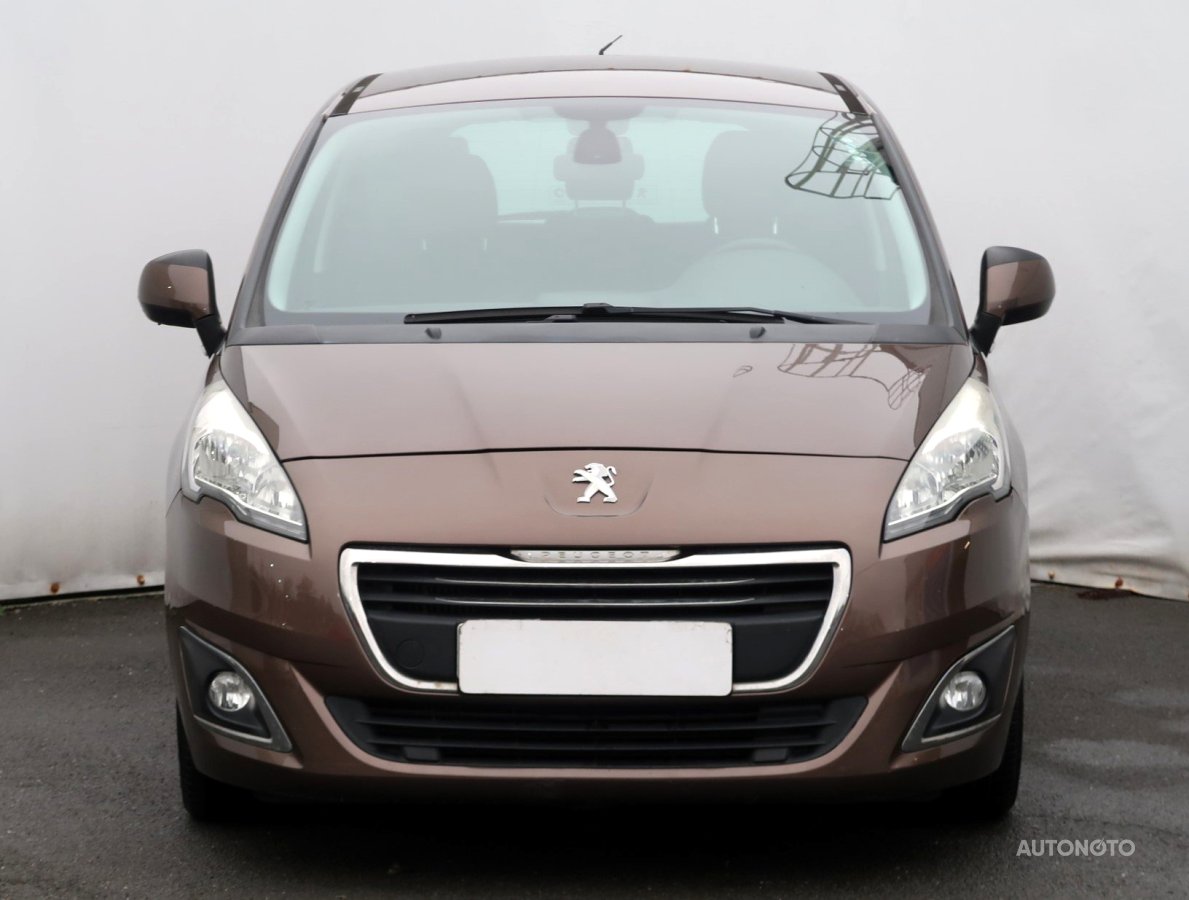 Peugeot 5008, 2015 - pohled č. 2