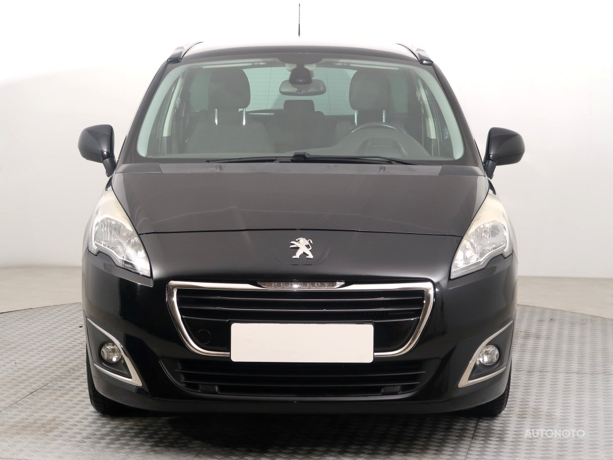 Peugeot 5008, 2015 - pohled č. 2