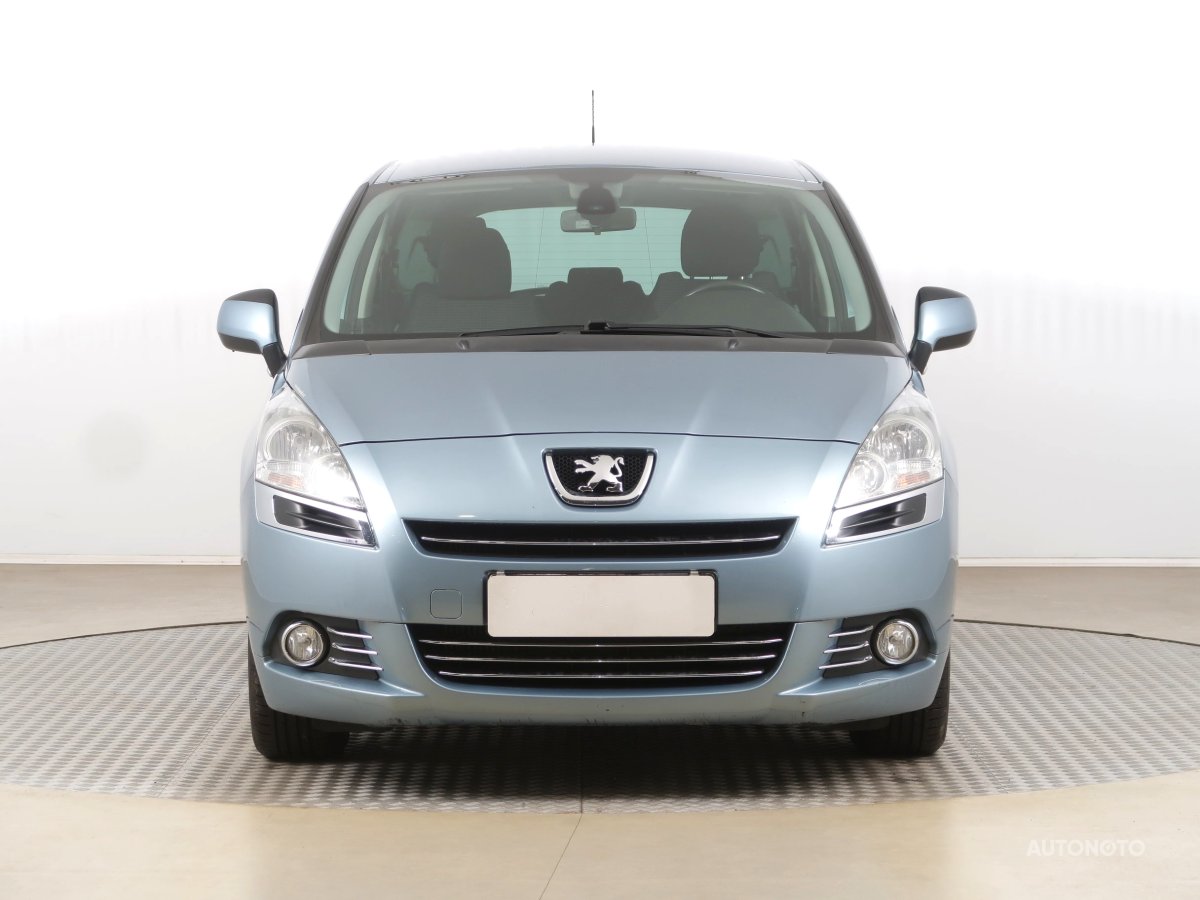 Peugeot 5008, 2010 - pohled č. 2