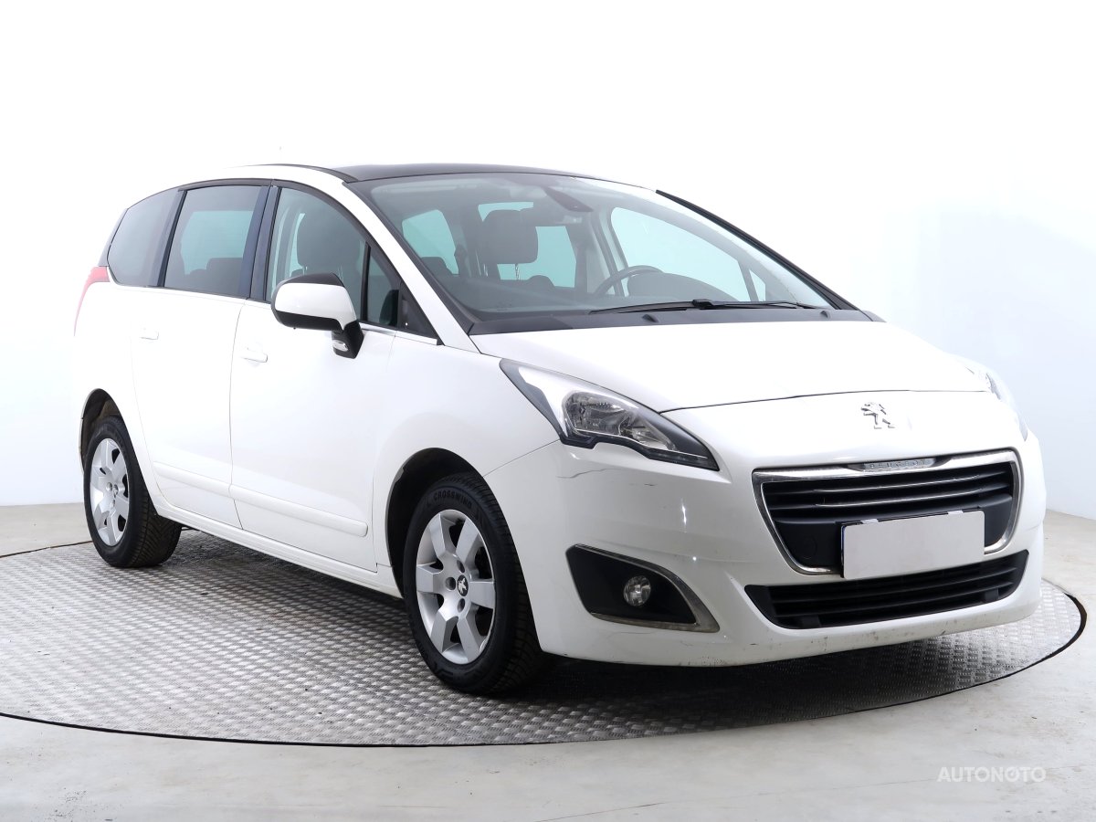 Peugeot 5008, 2014 - celkový pohled