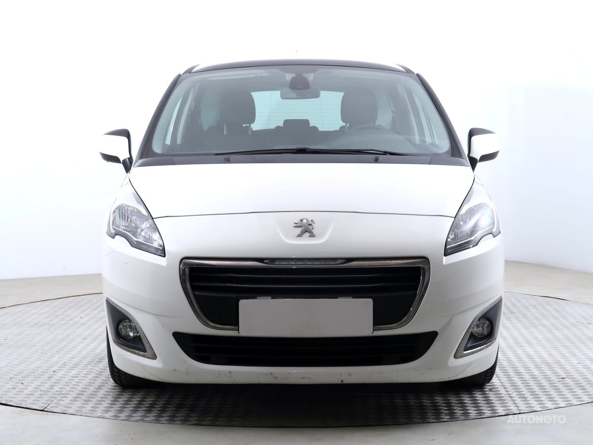 Peugeot 5008, 2014 - pohled č. 2