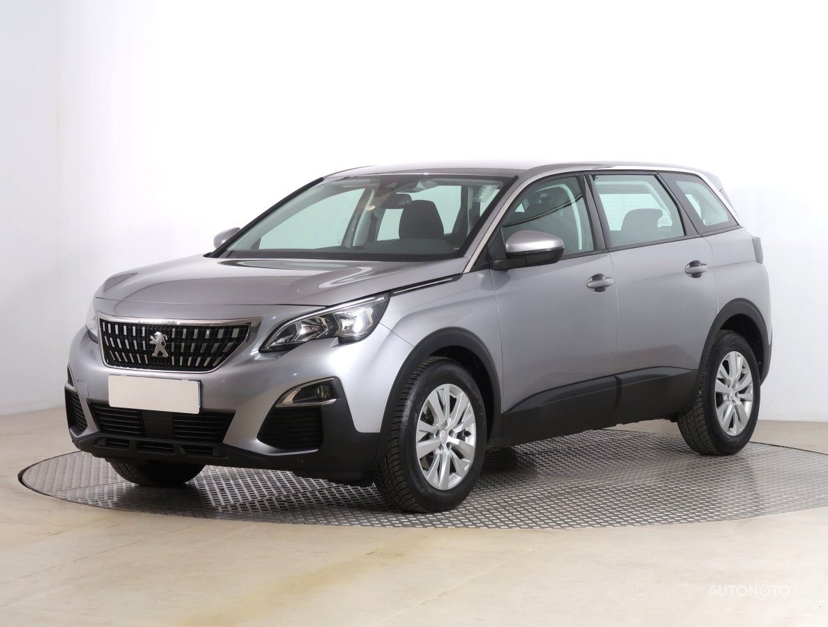Peugeot 5008, 2020 - pohled č. 3