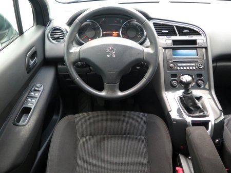 Peugeot 5008, 2011 - pohled č. 9