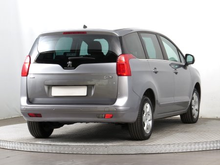 Peugeot 5008, 2016 - pohled č. 7