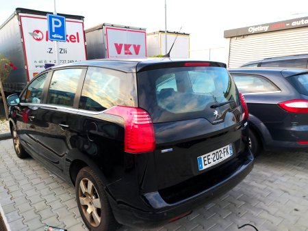 Peugeot 5008, 2016 - pohled č. 2