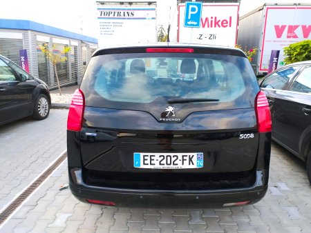 Peugeot 5008, 2016 - pohled č. 3