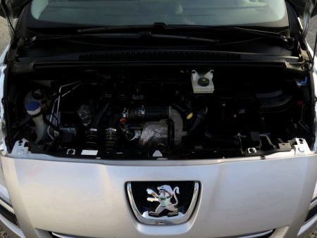 Peugeot 5008, 2011 - pohled č. 10