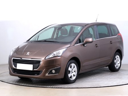 Peugeot 5008, 2016 - pohled č. 3