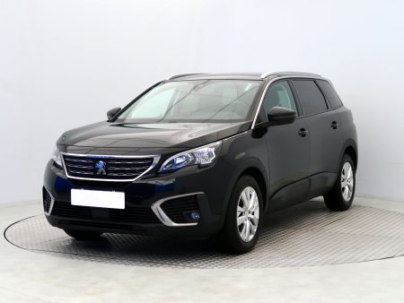 Peugeot 5008, 2018 - pohled č. 3