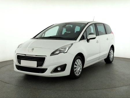 Peugeot 5008, 2016 - pohled č. 3