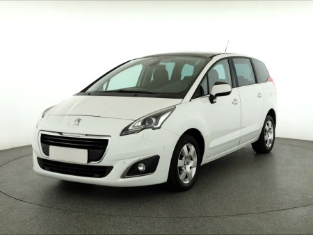 Peugeot 5008, 2016 - pohled č. 3