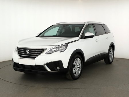 Peugeot 5008, 2020 - pohled č. 3