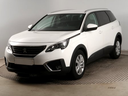 Peugeot 5008, 2019 - pohled č. 3