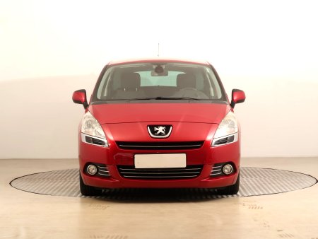 Peugeot 5008, 2011 - pohled č. 2