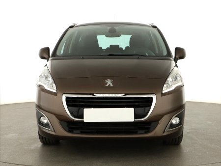 Peugeot 5008, 2015 - pohled č. 2
