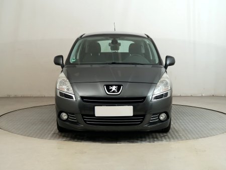 Peugeot 5008, 2012 - pohled č. 2