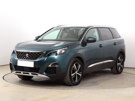 Peugeot 5008, 2020 - pohled č. 3