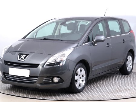 Peugeot 5008, 2013 - pohled č. 3