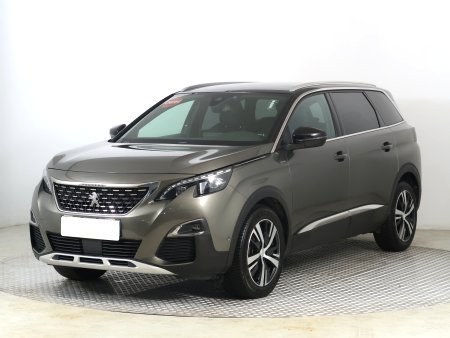 Peugeot 5008, 2019 - pohled č. 3