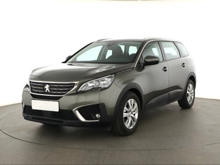 Peugeot 5008, 2020 - pohled č. 3