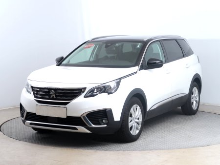 Peugeot 5008, 2020 - pohled č. 3