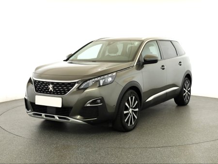 Peugeot 5008, 2017 - pohled č. 3