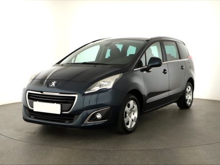 Peugeot 5008, 2016 - pohled č. 3