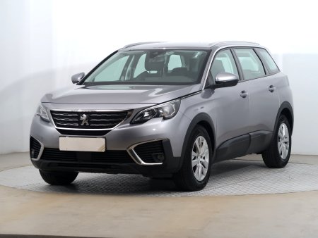 Peugeot 5008, 2018 - pohled č. 3