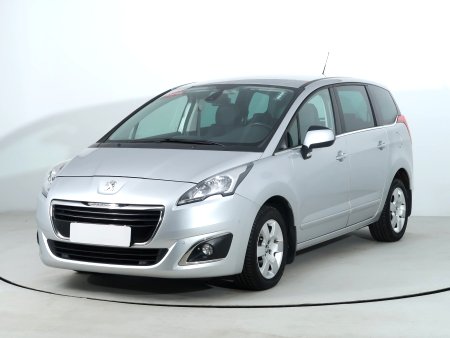 Peugeot 5008, 2016 - pohled č. 3