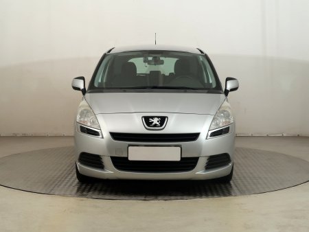 Peugeot 5008, 2012 - pohled č. 2