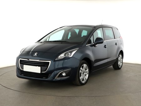 Peugeot 5008, 2015 - pohled č. 3