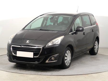 Peugeot 5008, 2015 - pohled č. 3