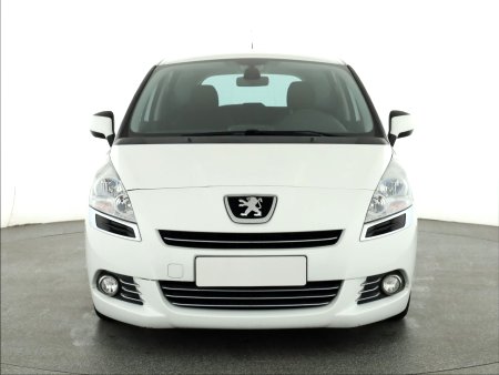 Peugeot 5008, 2013 - pohled č. 2