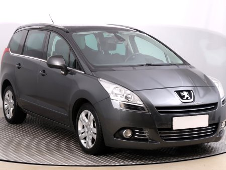 Peugeot 5008, 2012