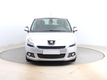 Peugeot 5008, 2013 - pohled č. 2