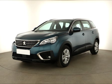 Peugeot 5008, 2018 - pohled č. 3