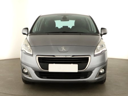 Peugeot 5008, 2015 - pohled č. 2