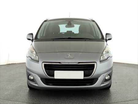 Peugeot 5008, 2017 - pohled č. 2