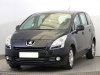 Peugeot 5008, 2011 - pohled č. 3