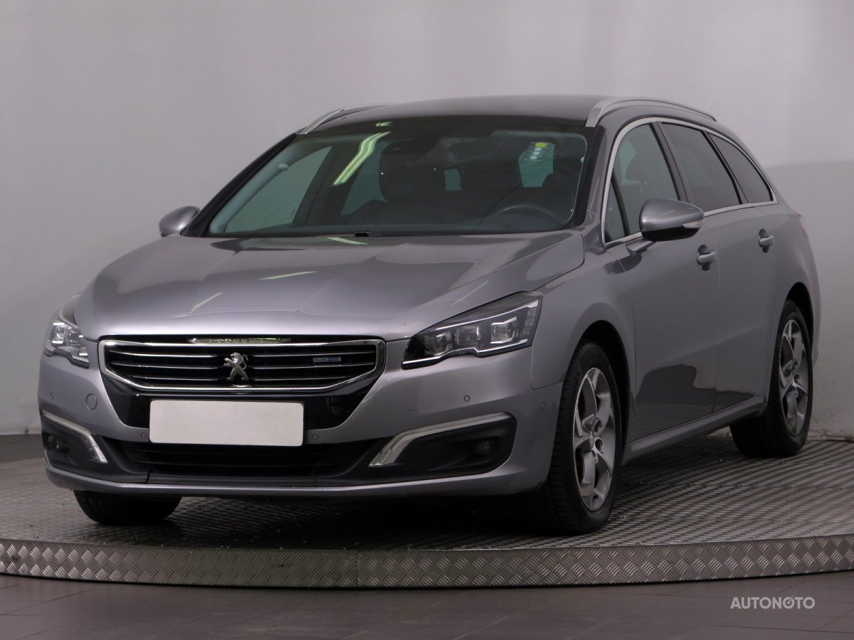 Peugeot 508, 2014 - pohled č. 3